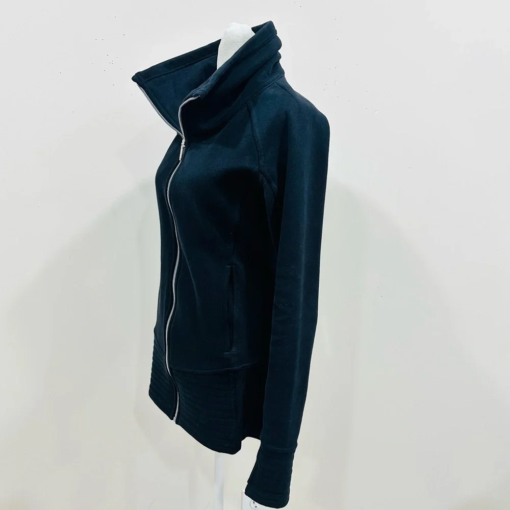 Lululemon Radiant Jacket II Emerald Black Women’s Size 6 Cotton Fleece Full‎ Zip - Picture 2 of 8
